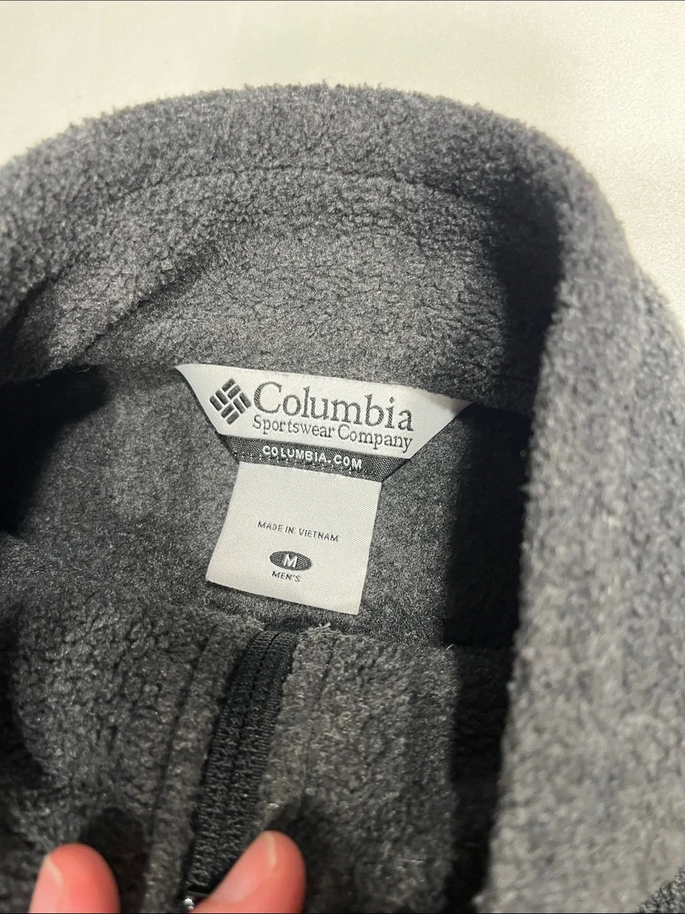 Columbia Men’s Medium Gray 1/4 Zip Fleece Pullover Jacket